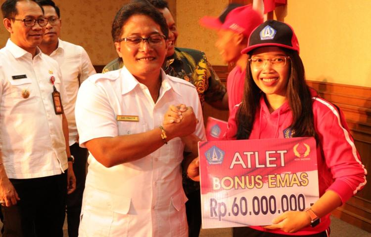 Sukses Pertahankan Juara Umum Porprov, Kontingen Badung Diguyur Bonus