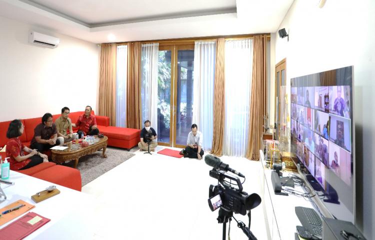 Terkait dengan LKPD Tahun Anggaran 2019  Bupati Giri Prasta Melaksanakan Rapat Teleconference dengan Kepala BPK RI Perwakilan Prov. Bali