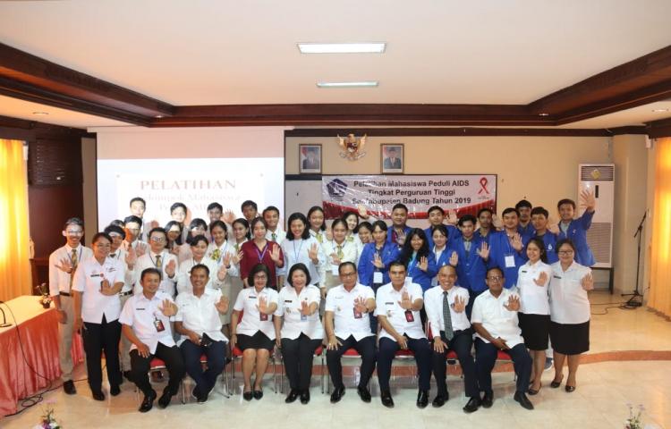 Wabup Suiasa Buka Pelatihan Mahasiswa Peduli Aids se-Badung.