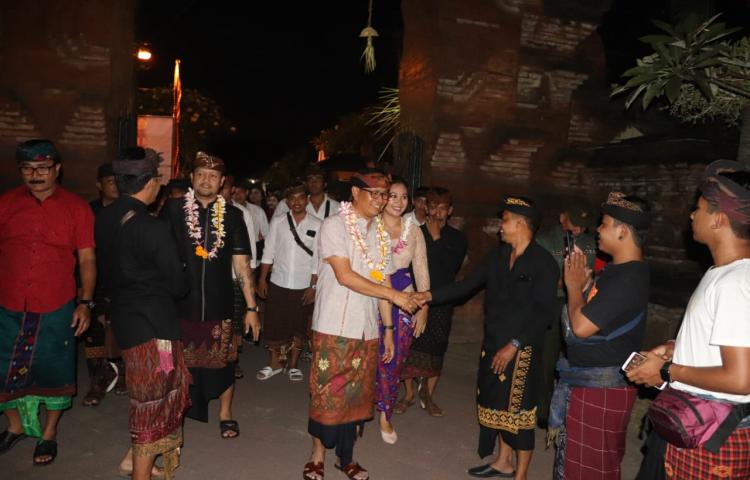 Wabup Suiasa Hadiri Hut ke-41 ST Permata Lukluk