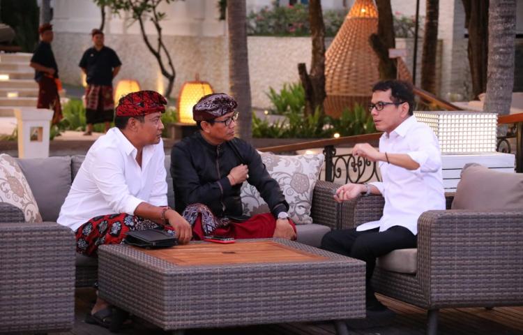 Wabup Suiasa Temui Menparekraf