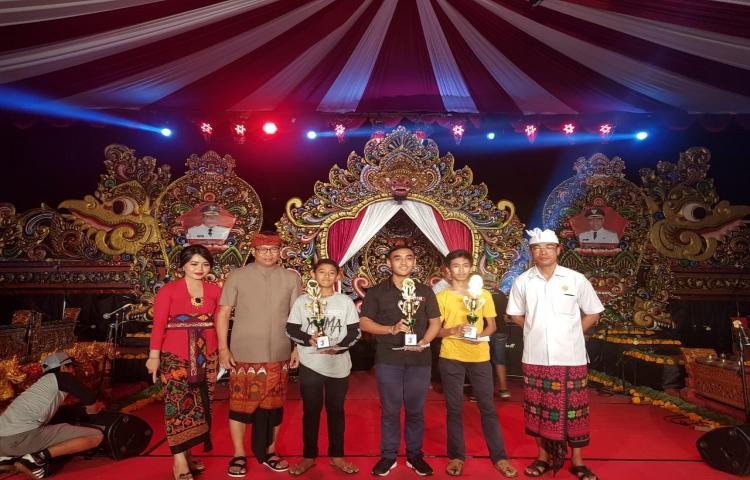 Wabup. Suiasa Tutup Porsenides Abiansemal Dauh Yeh Cani