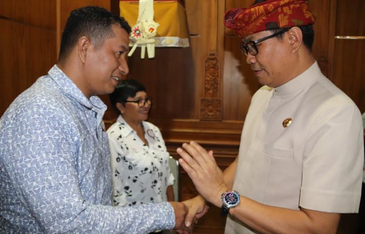 Wakil Bupati Badung Ketut Suiasa Buka Kegiatan "AKU TAHU, AKU CEGAH”