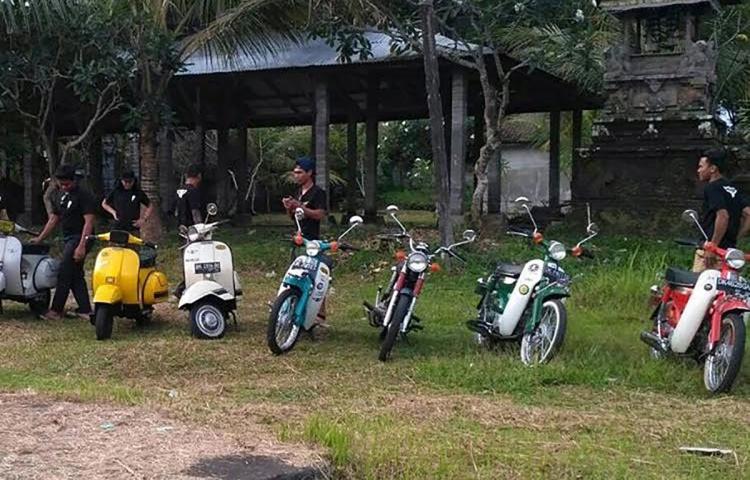 BESI WARISAN Club Pecinta motor Klasik Pemuda Gerih Abiansemal