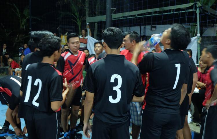 Dirgahayu, Telan Pil Pahit