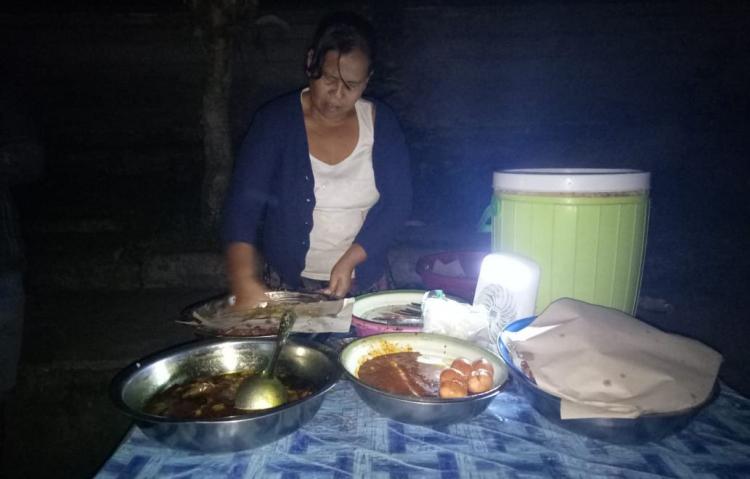 Hanya 1 Jam Saja, Nasi Be Genyol Mek Agus Ludes