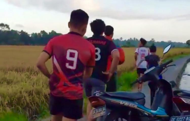 Jelang KTI CUP Ke-IV Abiansemal Tim  Volly Banjar Purwakerta Tingkatkan Latihan Fisik