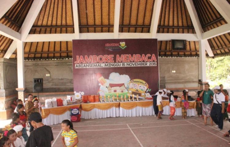 Kegiatan Jambore Membaca Desa Abiansemal Tahun 2015