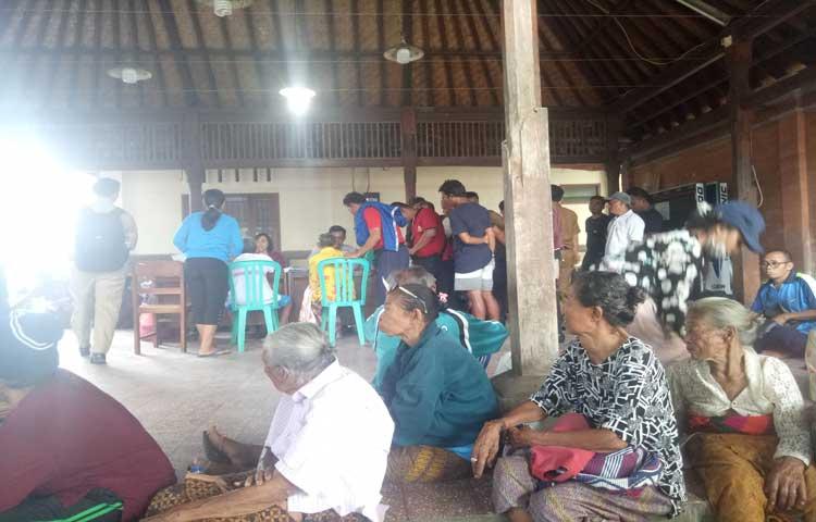 Keunikan Pada Jadwal Pelaksanaan Pembukaan Buku Rekening Kolektif Tahap II Untuk Warga Lansia Desa Abiansemal