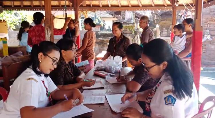 Lagi Balita Dapat Kunjungan Kesehatan