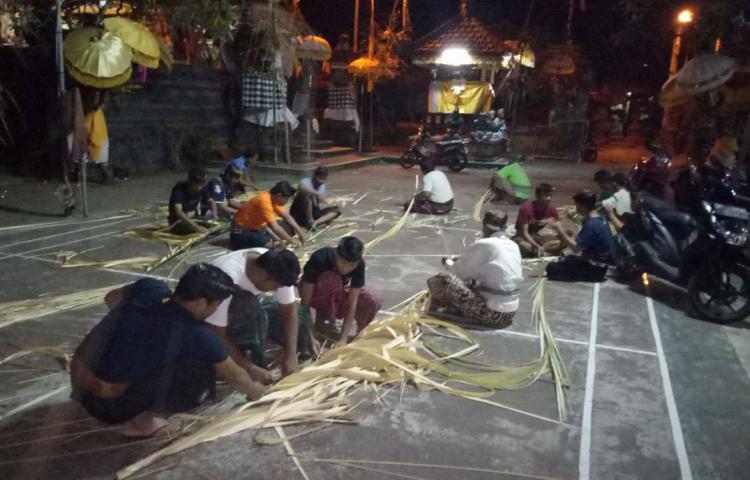 Malam Jumat, ST.Swakarya Cerminkan Rasa Bakti dan Kekompakan
