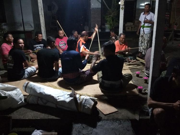 Mebraya Agar Saling Menumbuhkan  kehidupan Sosial di Masyarakat