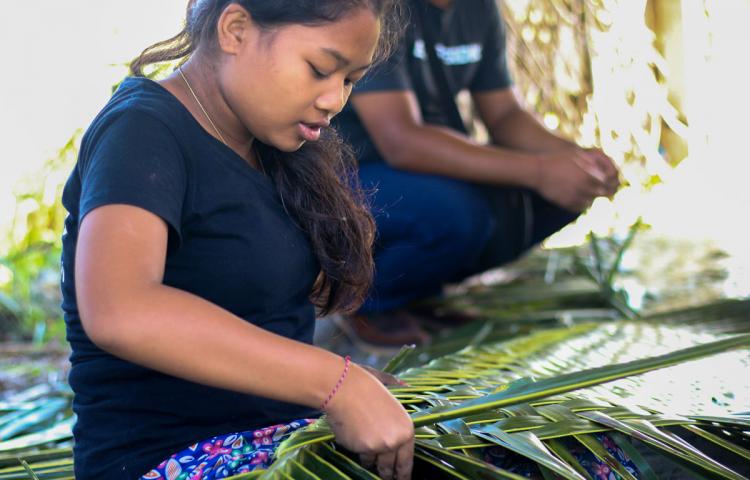 Mengisi Liburan, Sandini Kumpulkan Rupiah