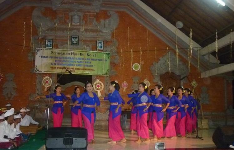 Perayaan Hari Ibu ke 85 Oleh Tim Penggerak PKK Abiansemal