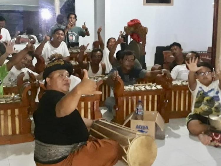 Sanggar Seni Dipa Sitangsu Gerih, Maksimalkan Latihan untuk Ngayah di Pura Bangun Sakti