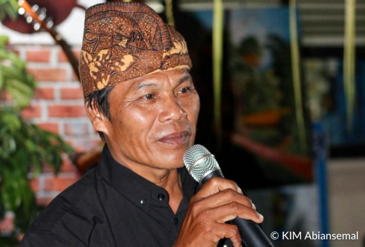 Sederhana Tapi Meriah, Perpisahan SDN 3 Abiansemal Diadakan Malam Hari