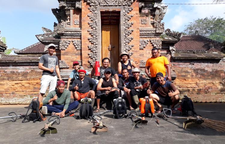 Sekeha Demen Banjar Juwet Sisir Pura Dalem Pakuaji