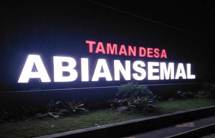 Sempat Mati, Lampu Taman Desa Kembali Menyala