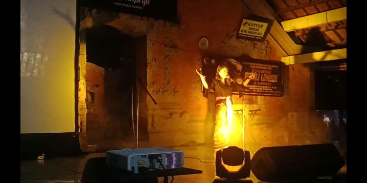 Syair Dek Juni Mengharukan Suasana Malam Donasi