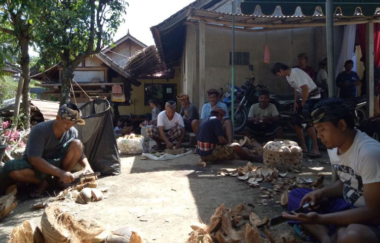 Tradisi Gotong Royong Di Desa Abiansemal Terasa Sangat Kental