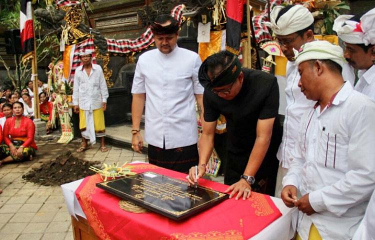 Wakil Bupati Badung  Hadiri  Upacara Melaspas dan Peresmian Pura Taman Mesir