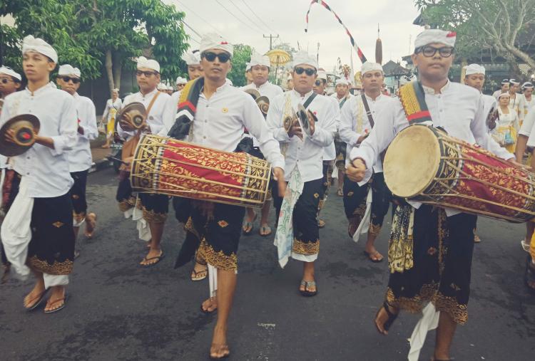 Wenara Egar Mendaki Gunung Sari Demi Sebuah Totalitas