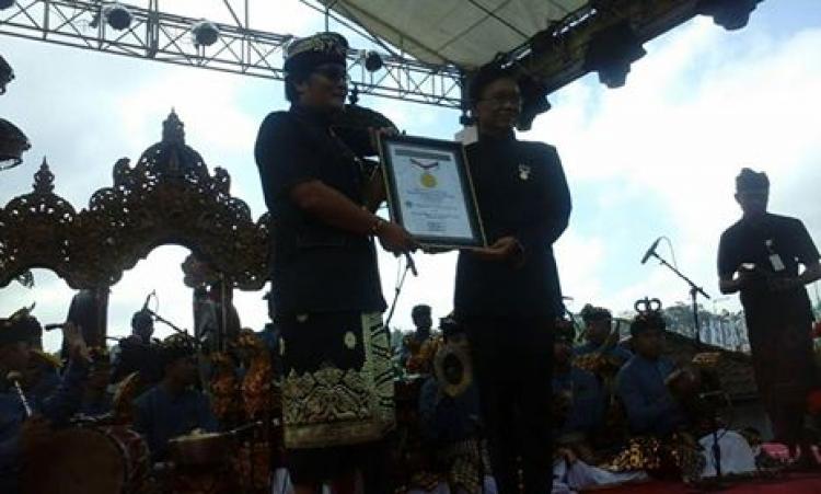 Festifal Budaya Pertanian Tukad Bangkung mendapat rekor MURI.