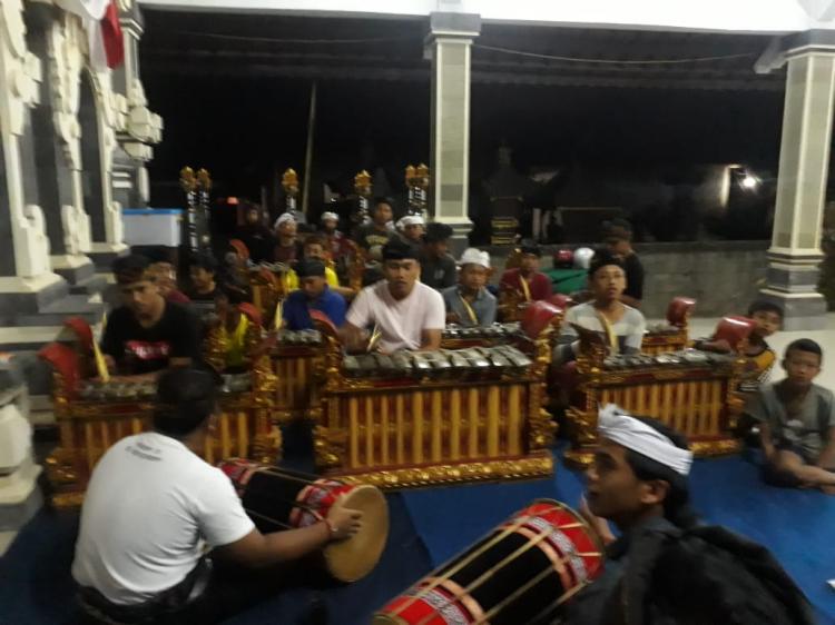 Kreatifitas St Sekar Sari Banjar Sekarmukti Belok/Sidan