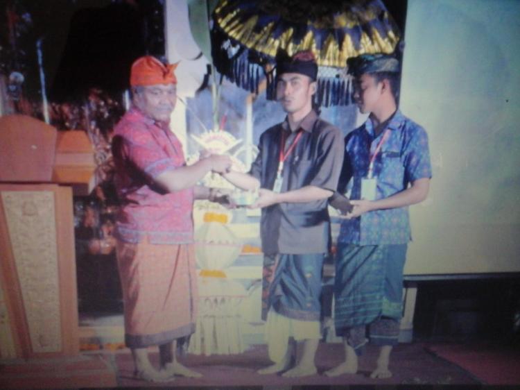 Perhatian Pemerintah desa Belok/Sidan kepada generasi muda.