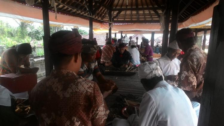 Sekaa Ebat Banjar Sekarmukti Memiliki Peran Penting Di Setiap Piodalan