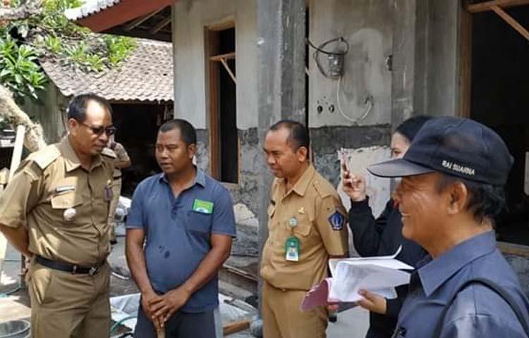 Monitoring Bedah Rumah di Desa Buduk