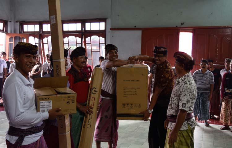 PARUM TUMPEK WARIGA NYABRAN 6 SASIH RING BANJAR PASEKAN BUDUK