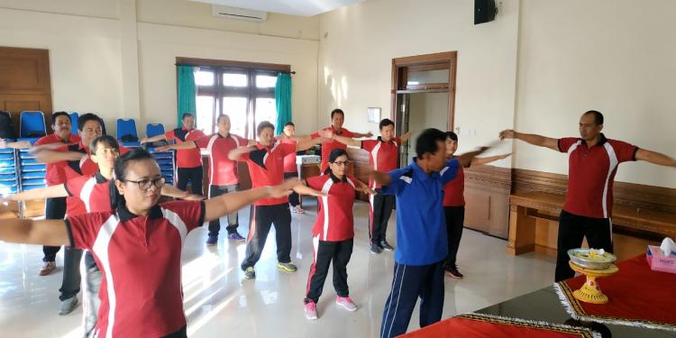 Senam Sehat Di Hari Jumat
