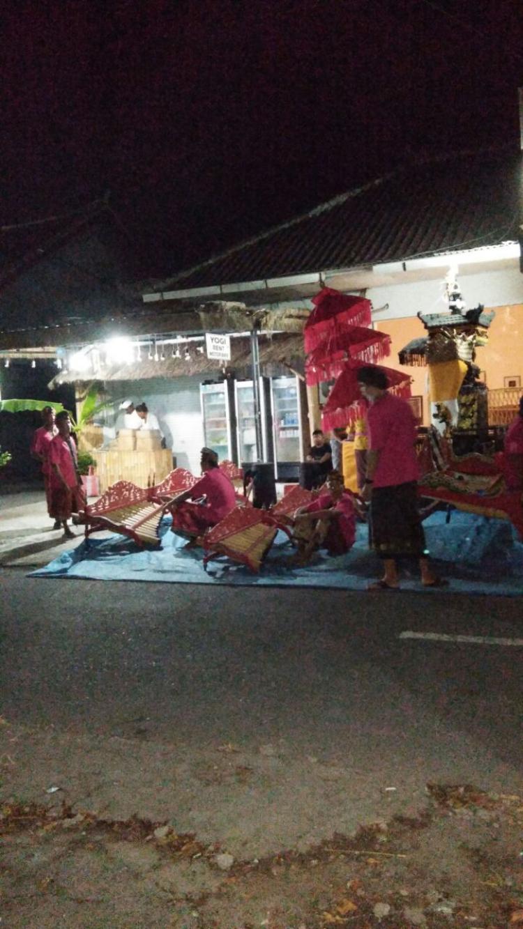 JOGED BUMBUNG , TARIAN KLASIK DAN SAKRAL
