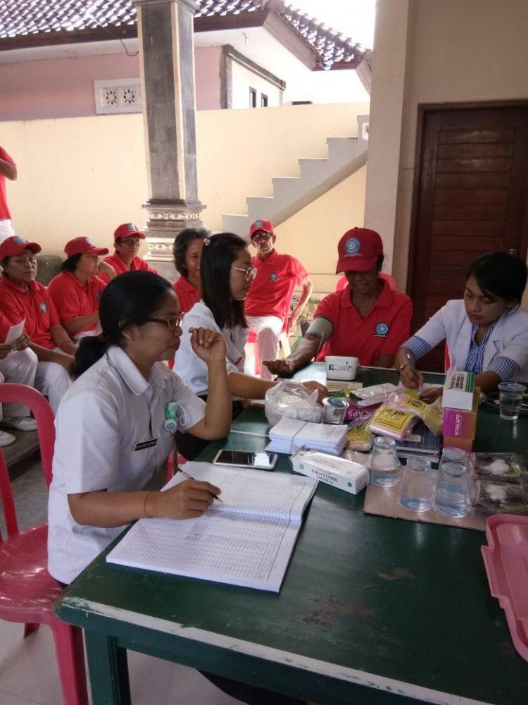 Kegiatan Posyandu Lansia Br. Padang Tawang