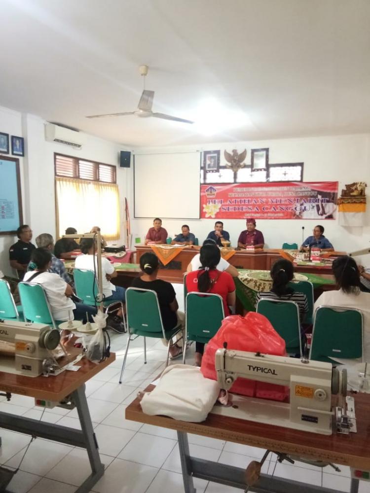 Pembukaan kursus menjahit se-desa Canggu