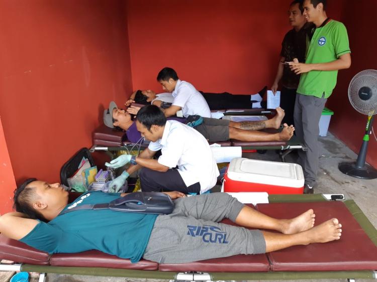 SUPIR PARIWISATA CANGGU GELAR AKSI DONOR DARAH