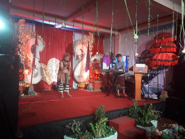 BONDRES CLEKONTONG MAS HIBUR MASYARAKAT BANJAR BADUNG