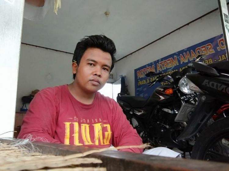 Bermodal Keberanian Pemuda ini Sukses menjadi Pengusaha Jual-Beli Motor