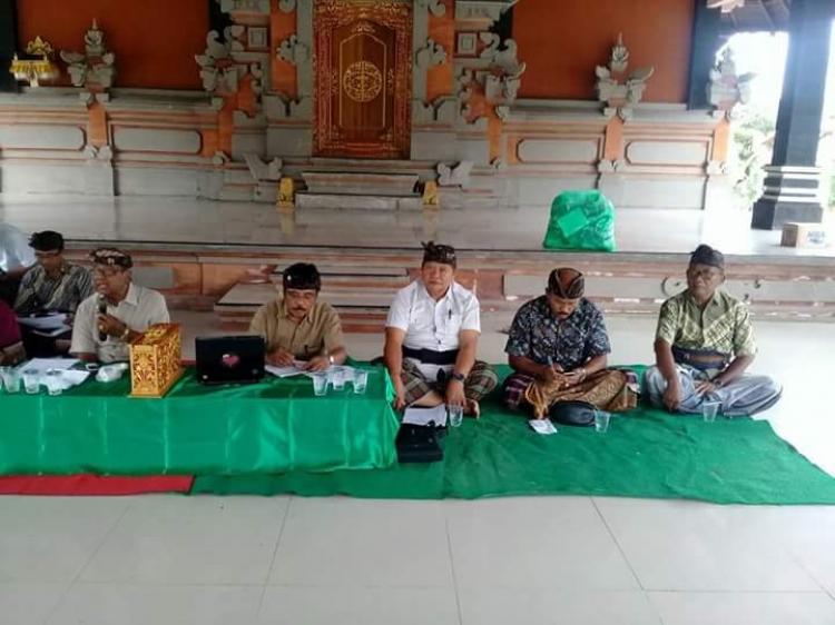 Desa Adat Gulingan Mengadakan Memukur masal