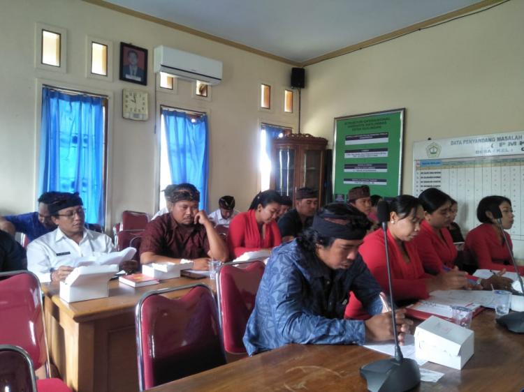 Pemerintah Desa Gulingan Mengadakan Rapat Pembahasan Rancangan Perubahan APBDes Tahun Anggaran 2018