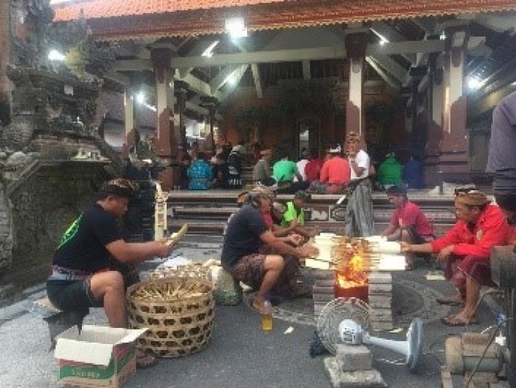 Pemuda Ngaten, Krama Banjar “Mebat”