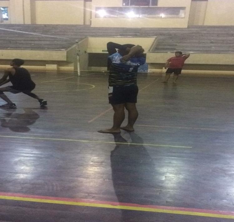 Persiapan Turnamen, Tim Volly Satria Muda berlatih digor mengwi