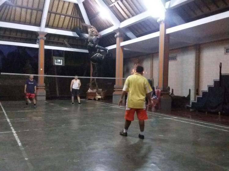 Selain Olahraga Voly Bulutangkis juga dibangkitkan