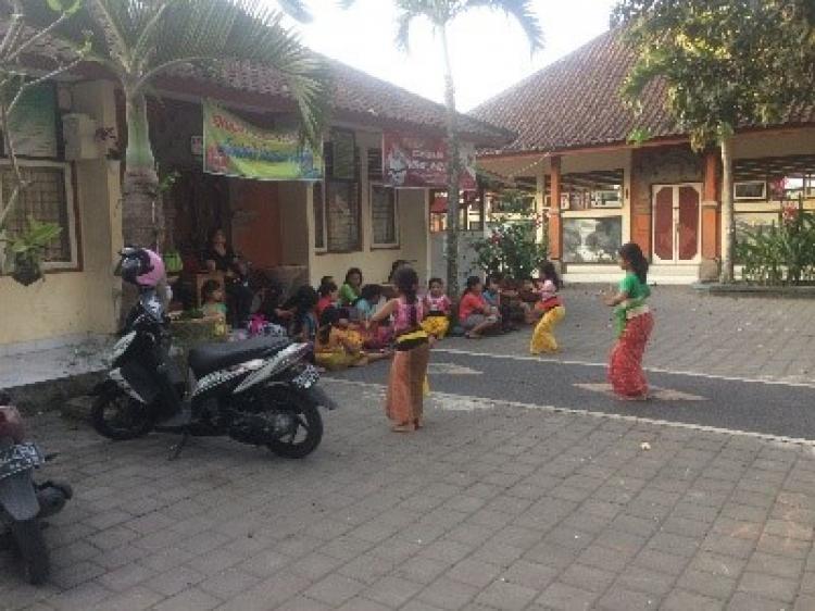 Tari menjadi ektra Favorit bagi Siswi SD Negeri 2 Gulingan