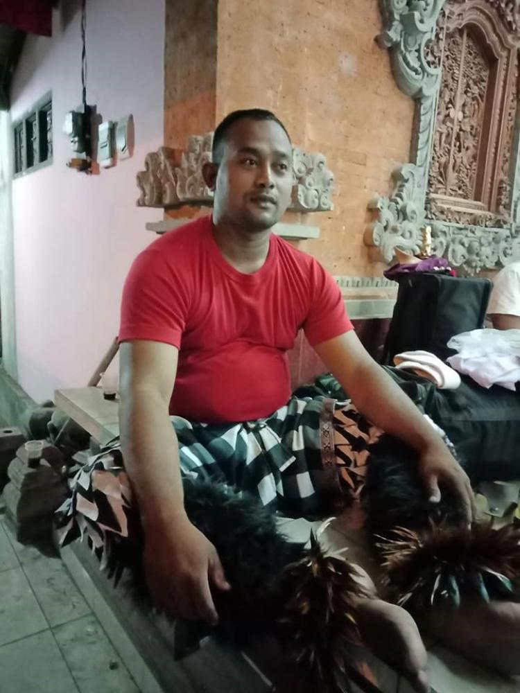 WAYAN DODOK MEMANG TOP