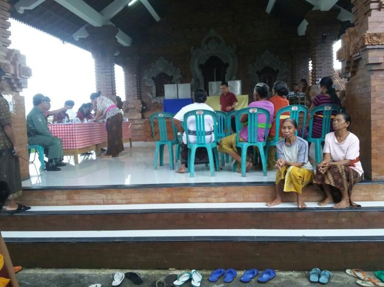 ANTUSIAS WARGA DALAM MENGGUNAKAN HAK PILIHNYA DI TPS 05