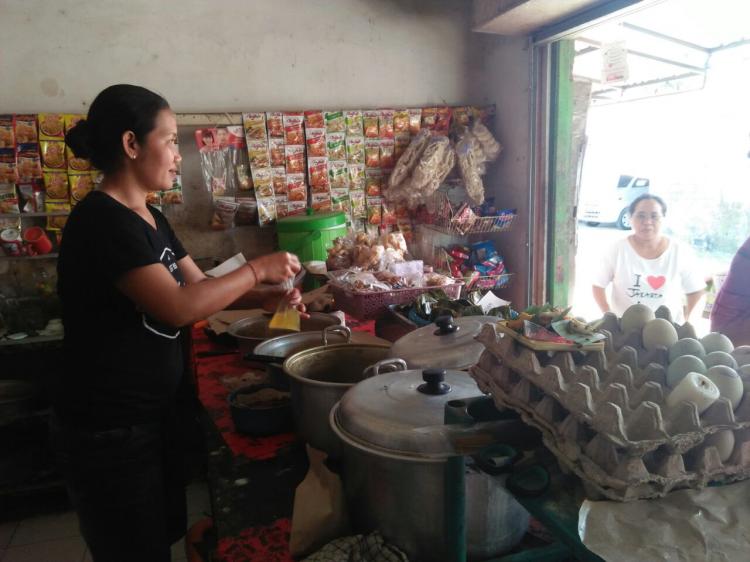 EKSISTENSI NASI BUBUH “BIANG SAYU”
