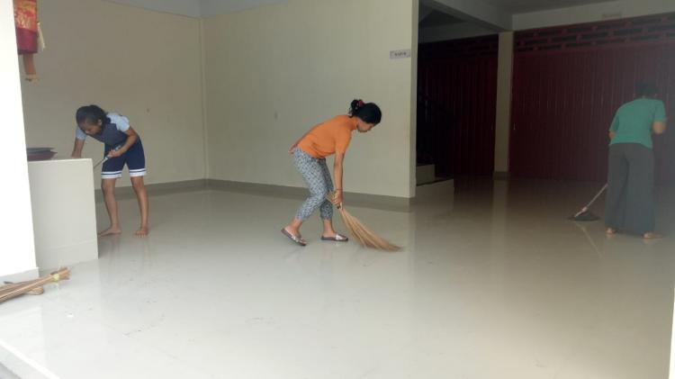 Kerja Bakti Seka Truna Catur Acrama