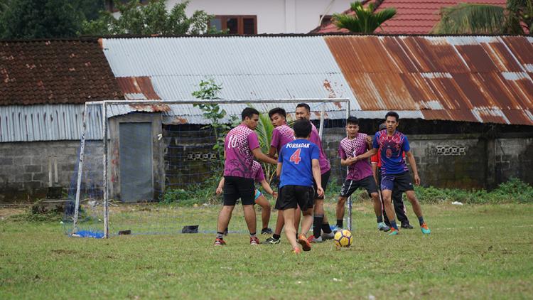 Lomba Sepak Bola Mini, Meramaikan Porsenides Desa Kekeran Tahun 2018
